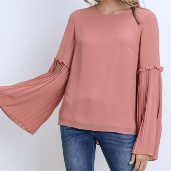 Gilli Ruffle Pleated Flare Slv Blouse Dusty Mauve - Picture 2 of 7